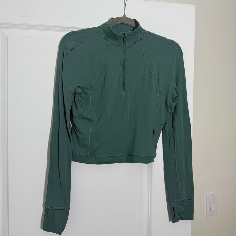 Lululemon cropped half zip green